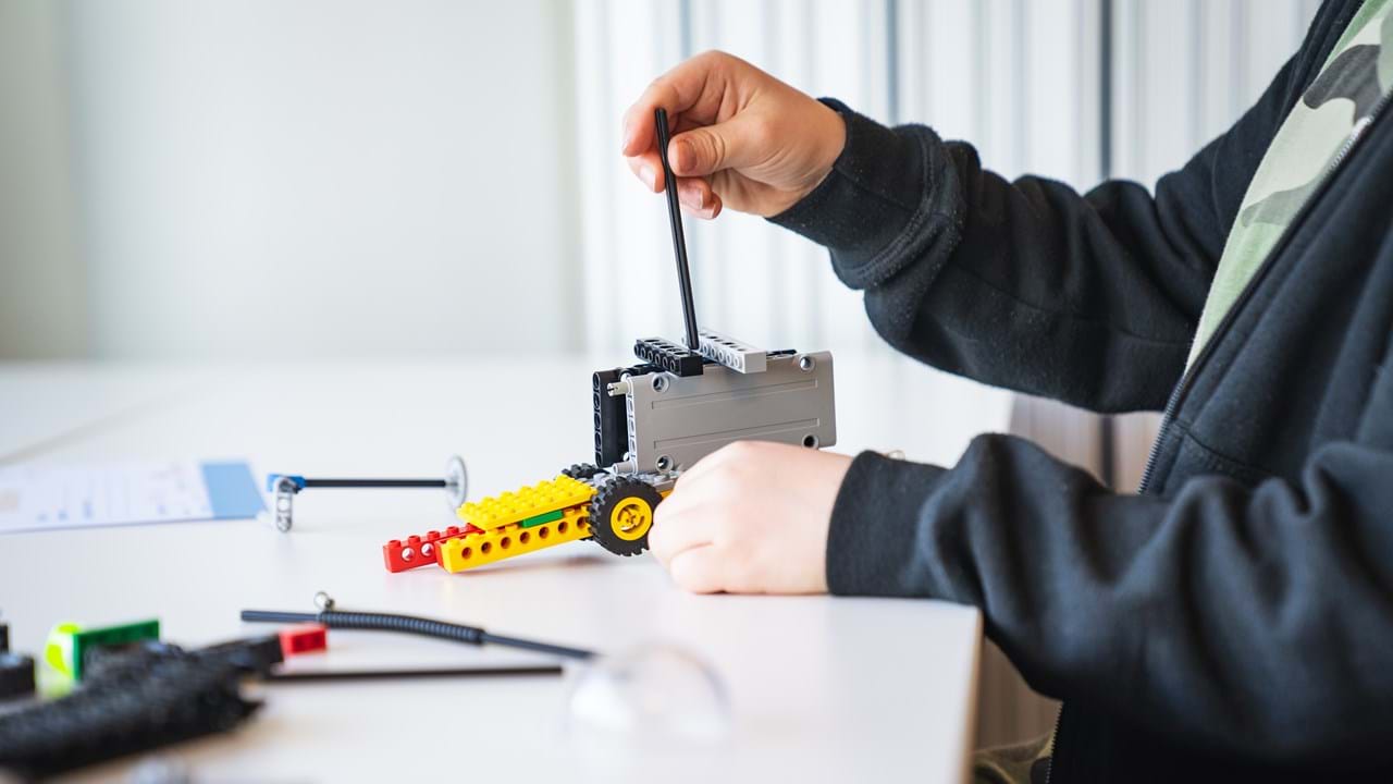Programmering med spike robot