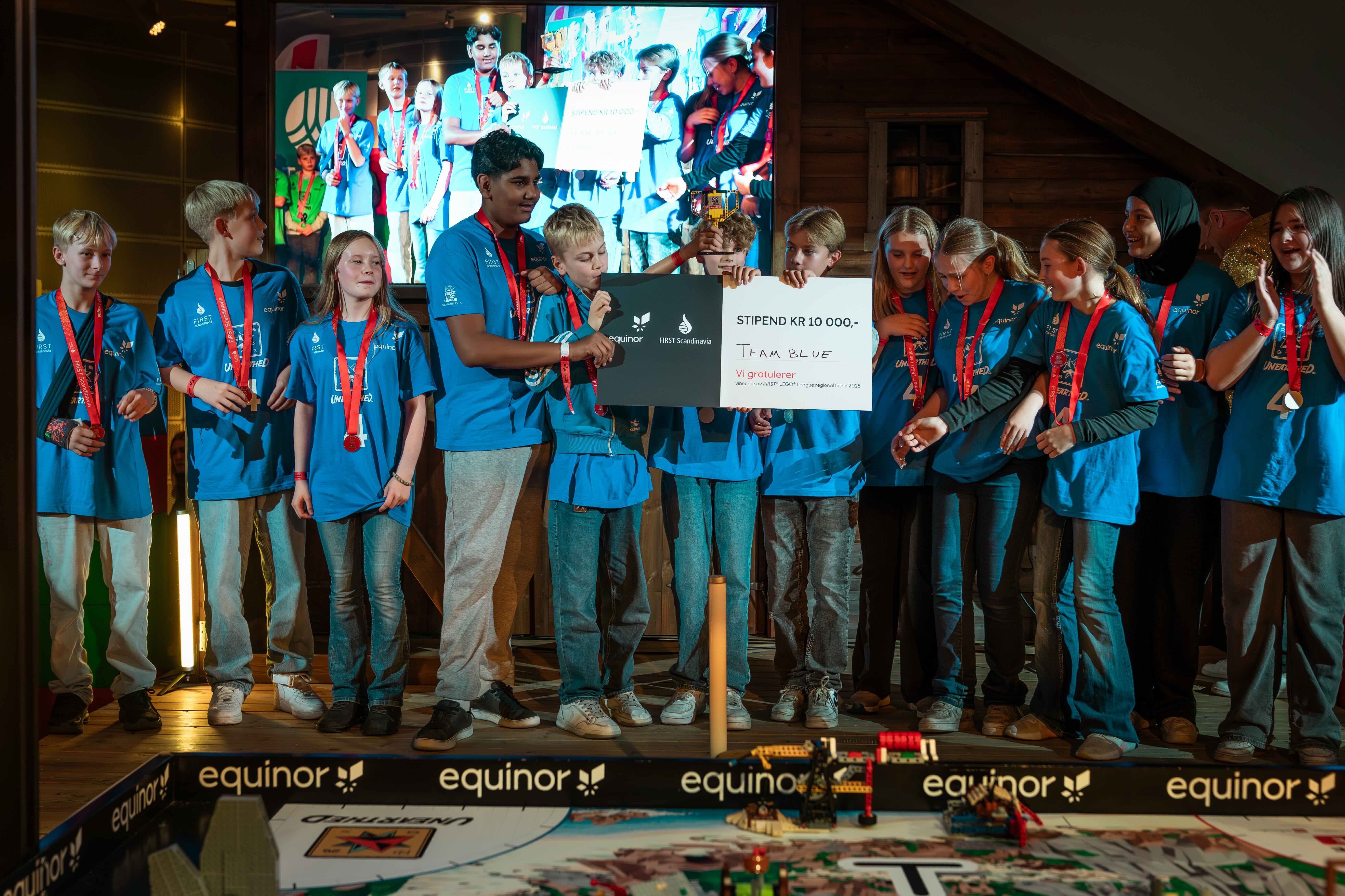 2025 FLL Team Blue Champioin 2 Plass